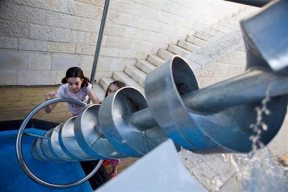 giochi d'acqua al museo scienza gerusalemme