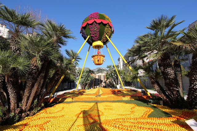 menton carnival lemon fest