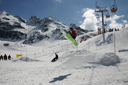 sciando sul monte rosa