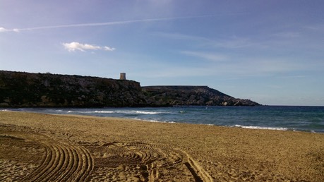 spiaggia Golden bay Malta